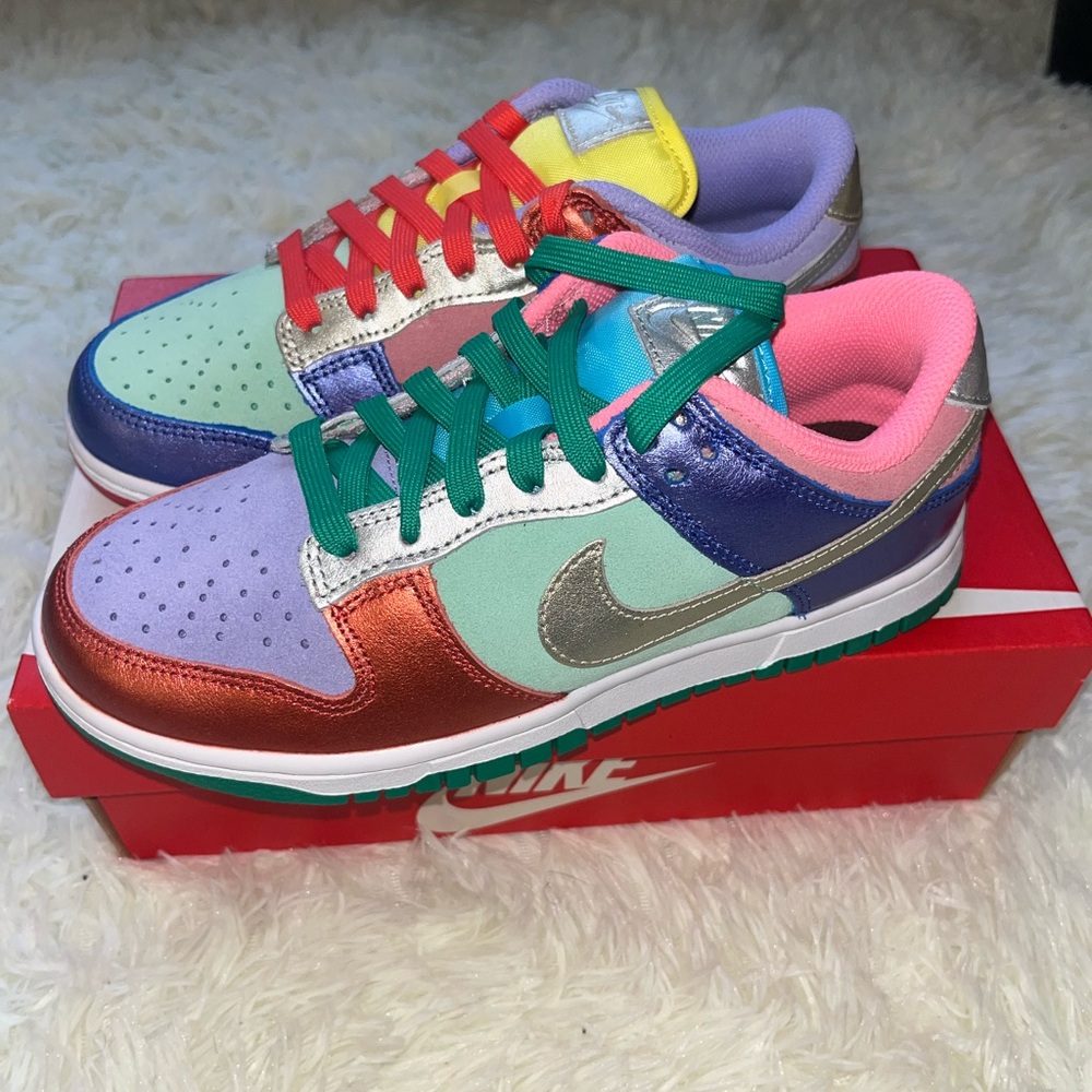 NIKE DUNK ‘SUNSET PALSE’